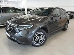 Grå Begagnad 2022 Mercedes EQC400 AMG line SUV | 519 900 kr
