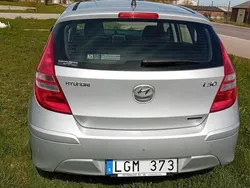 Silver Begagnad 2011 Hyundai i30 Halvkombi | 54 000 kr (Marknadspris)