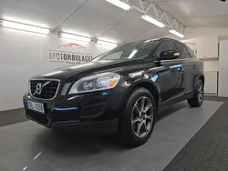 Svart Begagnad 2011 Volvo XC60 Momentum SUV | 86 500 kr (Lite dyr)