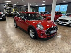 Röd Begagnad 2015 Mini ONE Pepper Halvkombi | 129 900 kr (Marknadspris)