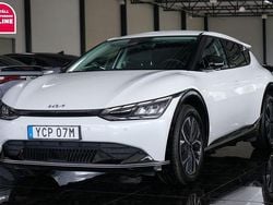 Vit Begagnad 2022 Kia EV6 Plus SUV | 324 500 kr (Marknadspris)