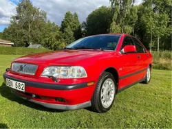 Röd Begagnad 2000 Volvo S40 Sedan | 16 500 kr (Superpris)