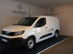 Vit Ny 2024 Opel Combo Elite Minibuss | 259 900 kr (Bra pris)