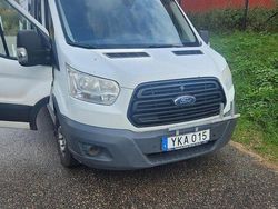 Vit Begagnad 2017 Ford Transit Kombi | 55 000 kr (Superpris)