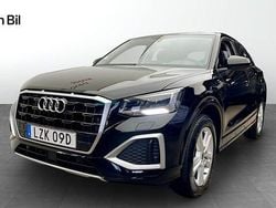 Brilliantsvart Begagnad 2022 Audi Q2 Advanced SUV | 249 000 kr (Marknadspris)