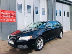 Svart Begagnad 2009 Volvo V70 Summum Kombi | 59 900 kr (Marknadspris)