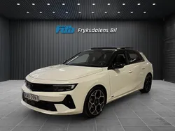 Vit Begagnad 2022 Opel Astra Ultimate Halvkombi | 279 900 kr (Lite dyr)