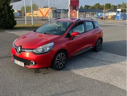 Röd Begagnad 2014 Renault Clio GrandTour Kombi | 54 000 kr (Bra pris)