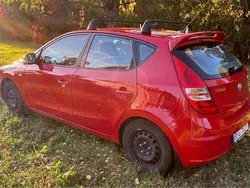 Röd Begagnad 2008 Hyundai i30 Halvkombi | 31 000 kr (Marknadspris)