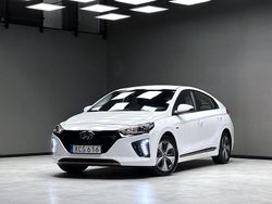 Vit Begagnad 2018 Hyundai Ioniq Comfort Halvkombi | 169 900 kr (Lite dyr)