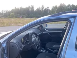 Blå Begagnad 2010 Skoda Octavia Elegance Kombi | 45 000 kr (Marknadspris)