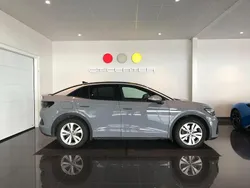 Grå Begagnad 2022 VW ID.5 Pro Performance SUV | 299 900 kr (Marknadspris)