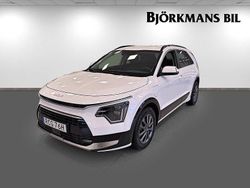 Vit Begagnad 2024 Kia Niro Advance SUV | 349 900 kr (Bra pris)