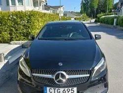 Svart Begagnad 2018 Mercedes A180 Style Halvkombi | 235 000 kr (Lite dyr)