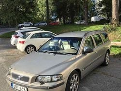 Brun Begagnad 2004 Volvo V70 Kombi | 19 000 kr (Bra pris)