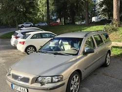 Brun Begagnad 2004 Volvo V70 Kombi | 19 000 kr (Bra pris)