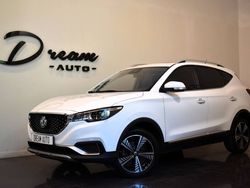 Begagnad 2021 MG ZS Luxury Sedan | 269 000 kr