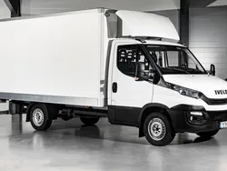 Vit Begagnad 2017 Iveco Daily Van | 289 900 kr (Dyr)