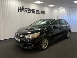 Flerfärgad (svart) Begagnad 2013 Citroën C4 Kombi | 79 900 kr (Dyr)
