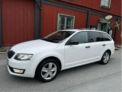 Begagnad 2017 Skoda Octavia Kombi | 75 000 kr (Superpris)