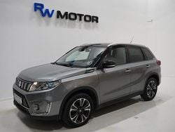 Mörkgrå Begagnad 2019 Suzuki Vitara SUV | 194 800 kr (Marknadspris)