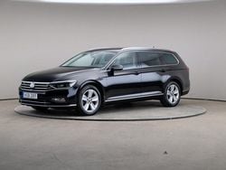 Svart Begagnad 2022 VW Passat Kombi | 265 000 kr (Marknadspris)