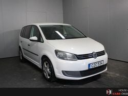 Vit Begagnad 2011 VW Touran Trendline Minibuss | 69 900 kr (Marknadspris)