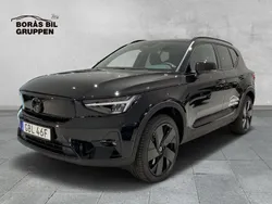 Svart Begagnad 2025 Volvo EX40 Plus SUV | 529 000 kr