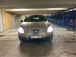 Gul Begagnad 2007 Nissan Qashqai SUV | 42 000 kr (Bra pris)