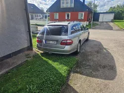 Silver Begagnad 2005 Mercedes E200 Kombi | 35 000 kr (Marknadspris)