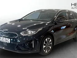 Svart (black) Begagnad 2020 Kia Ceed Sportswagon Advance Kombi | 219 900 kr (Marknadspris)
