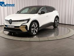 Vit Begagnad 2022 Renault Mégane IV Iconic Kombi | 279 800 kr