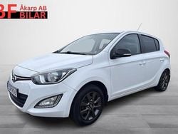 Vit Begagnad 2014 Hyundai i20 Select Halvkombi | 94 500 kr (Lite dyr)
