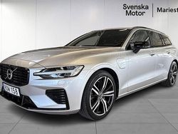 Silver Begagnad 2022 Volvo V60 R-Design Kombi | 384 500 kr (Marknadspris)