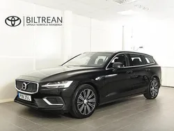 Svart Begagnad 2021 Volvo V60 Kombi | 274 900 kr (Superpris)