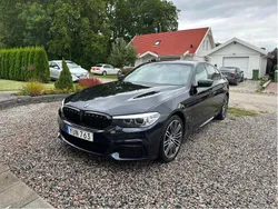Svart Begagnad 2019 BMW 530e iPerformance Sedan | 289 000 kr (Marknadspris)