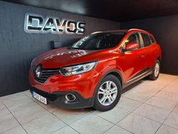 Röd Begagnad 2016 Renault Kadjar SUV | 111 900 kr (Marknadspris)
