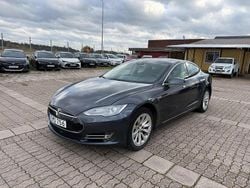 Grå Begagnad 2014 Tesla Model S Sedan | 139 875 kr