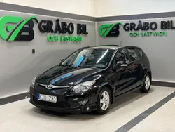 Svart Begagnad 2011 Hyundai i30 Halvkombi | 49 900 kr (Lite dyr)
