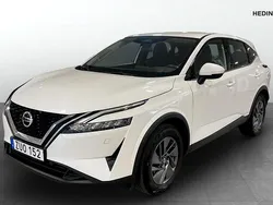 Svart Begagnad 2022 Nissan Qashqai Acenta SUV | 234 900 kr (Marknadspris)
