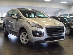 Ljusgrå Begagnad 2016 Peugeot 3008 Kombi | 119 900 kr (Bra pris)