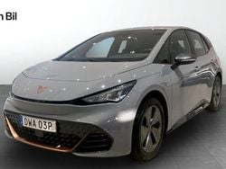 Ljusgrå (vapor grey) Begagnad 2023 Cupra Born Halvkombi | 259 900 kr (Marknadspris)