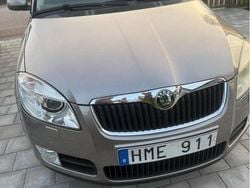 Brun Begagnad 2009 Skoda Fabia Halvkombi | 30 000 kr (Bra pris)