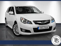 Vit Begagnad 2009 Subaru Legacy Kombi | 79 900 kr (Lite dyr)