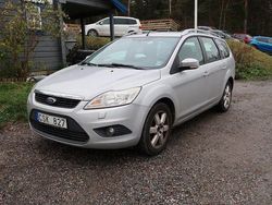 Silver Begagnad 2011 Ford Focus Kombi | 22 500 kr (Lite dyr)