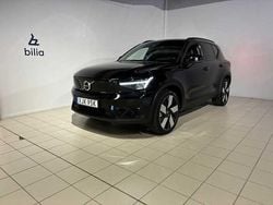 Svart Begagnad 2023 Volvo XC40 Ultimate SUV | 429 900 kr