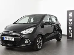 Svart Begagnad 2015 Hyundai i10 Halvkombi | 69 800 kr (Marknadspris)
