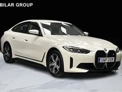 Vit Begagnad 2023 BMW i4 Sport Line Sedan | 515 900 kr