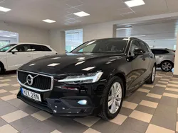 Svart Begagnad 2020 Volvo V60 Kombi | 283 800 kr (Marknadspris)