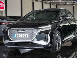 Svart Begagnad 2022 Audi Q4 e-tron Comfort SUV | 389 500 kr